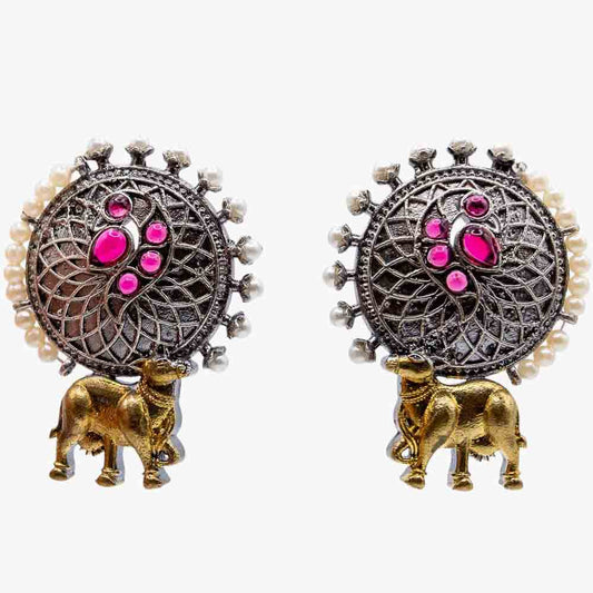 Royal Gold Nandi Oxidised Earrings