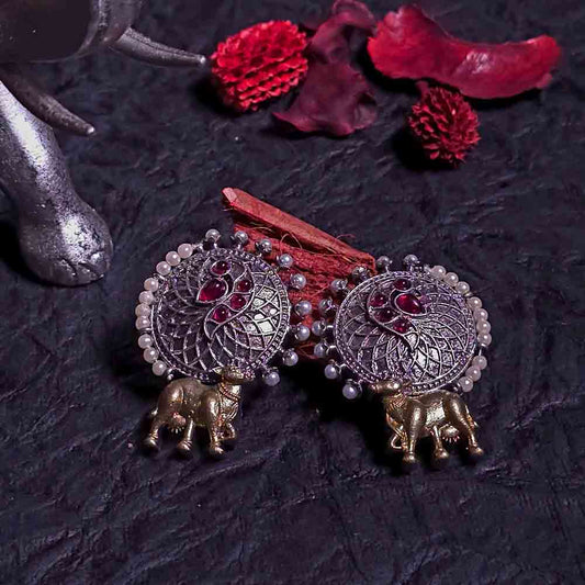 Royal Gold Nandi Oxidised Earrings